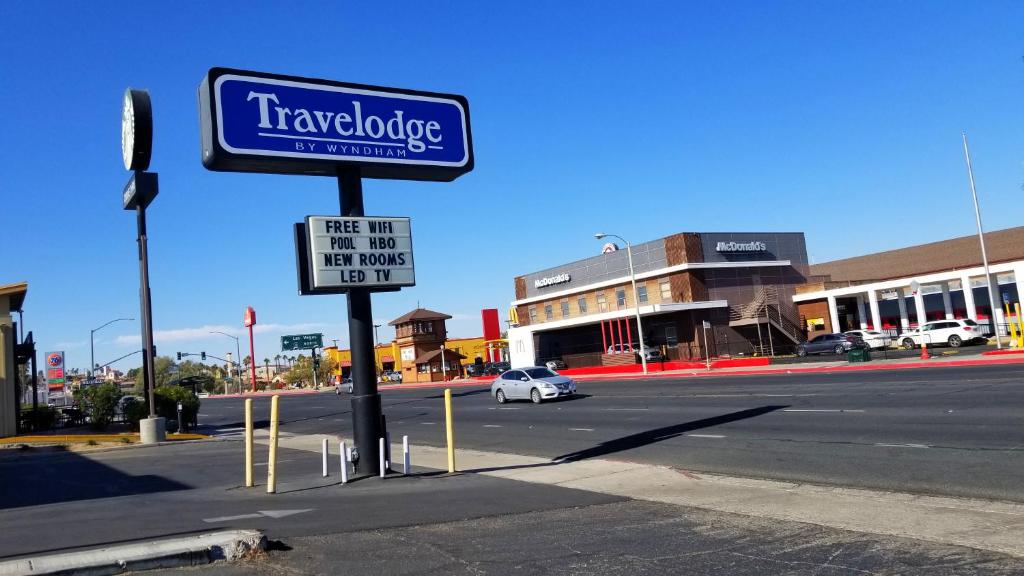 Travelodge by Wyndham Barstow